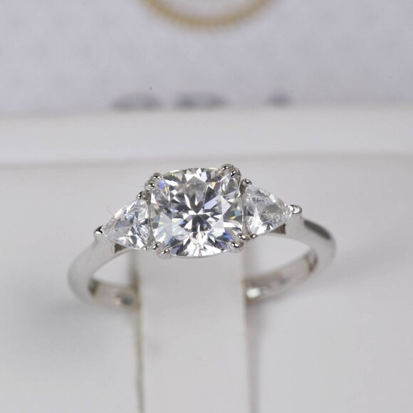 Moissanite 2.0ct Cushion Cut Engagement Ring - Picture 1 of 7